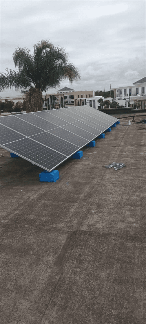 Fourniture et installations panneaux solaires – Vivo Energy